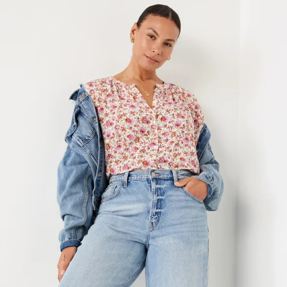 NWT old navy size XL Loose Fit Button Up Floral Blouse Shirt rayon new pink